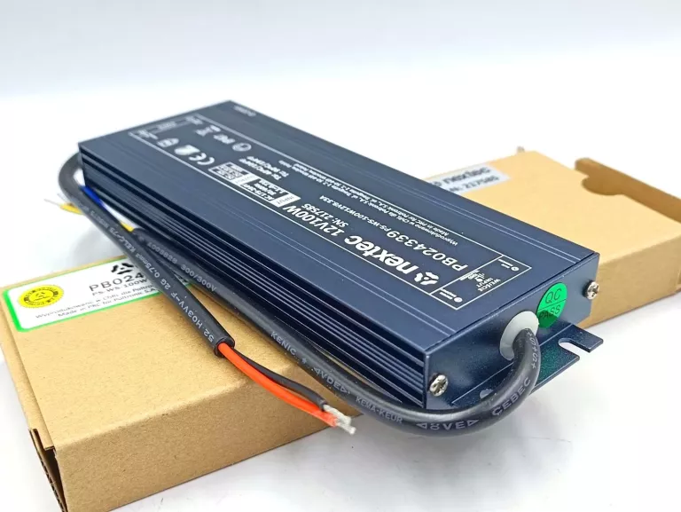 ZASILACZ NEXTEC PB024339