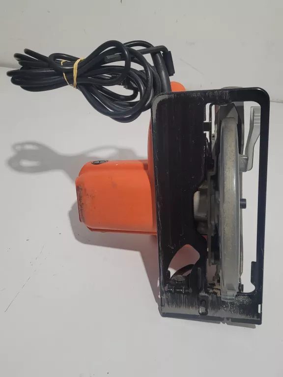 PILARKA TARCZOWA BLACK DECKER MODEL CS1250L