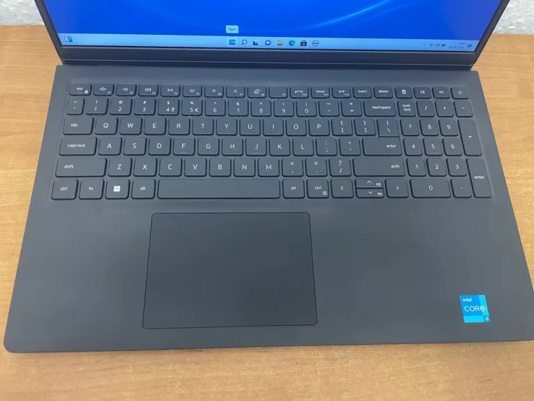 DELL VOSTRO 15 3510