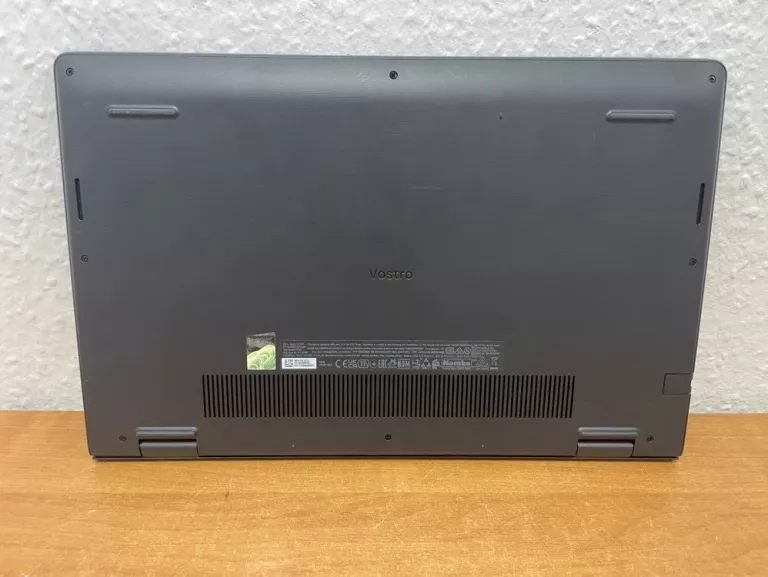 DELL VOSTRO 15 3510