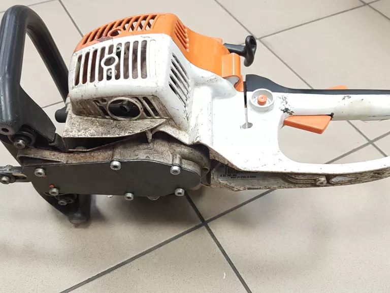 NOŻYCE SPALINOWE STIHL HS45 PROD. 2020