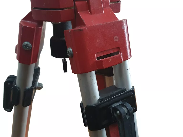 STATYW TRÓJNÓG DO NIWELATORA HILTI PA 910