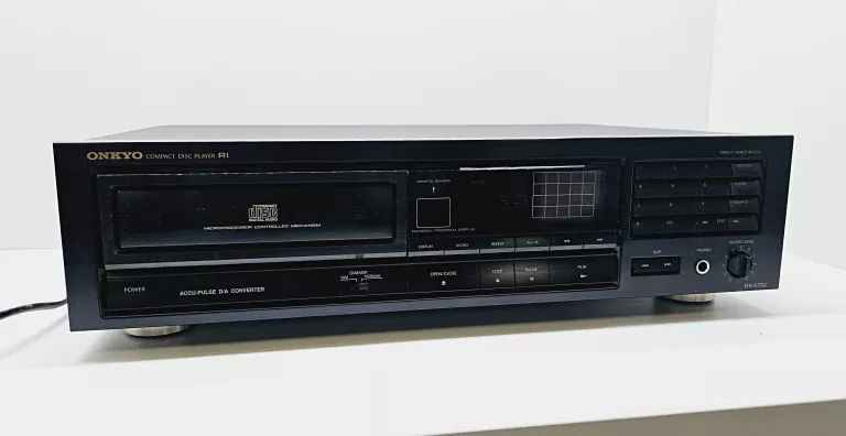 ODTWARZACZ CD ONKYO DX-6730 CZARNY