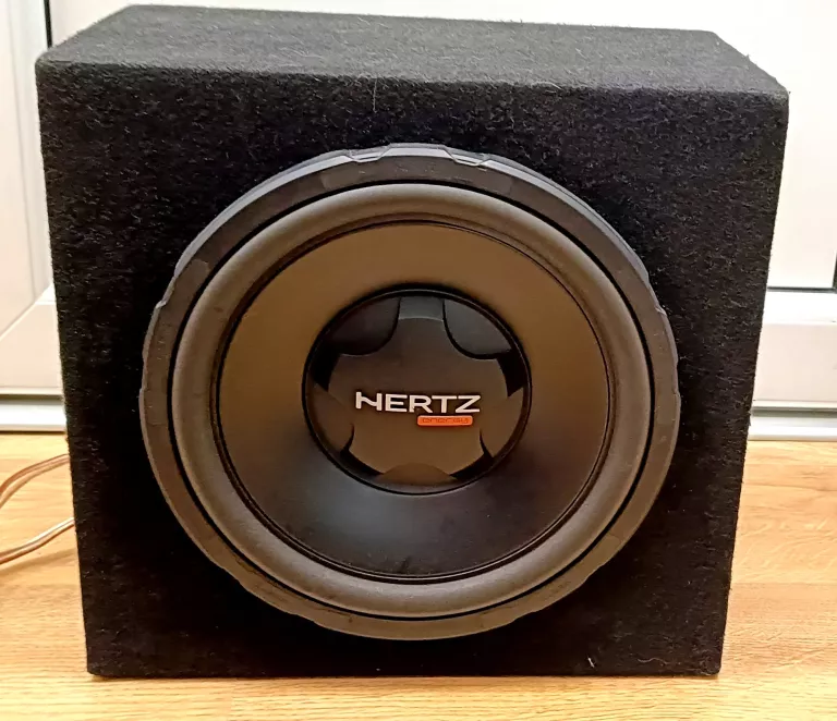 car-audio-wzmacniacz-crunch-blackmaxx-subwoofer-hertz-marka-crunch