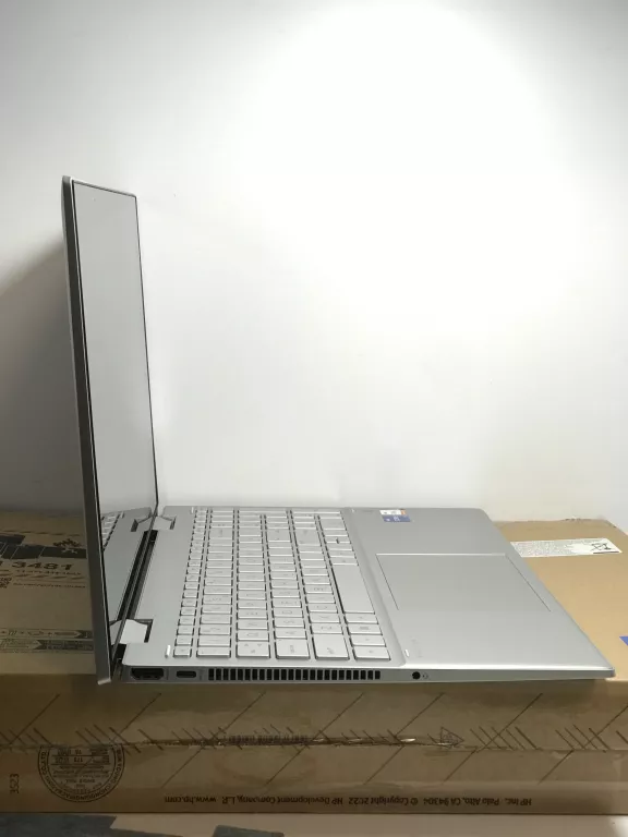 laptop-hp-pavilion-x360-15-er1420nw-8gb512-gb-ssdi5-win-11home-seria-procesora-intel-core-i5