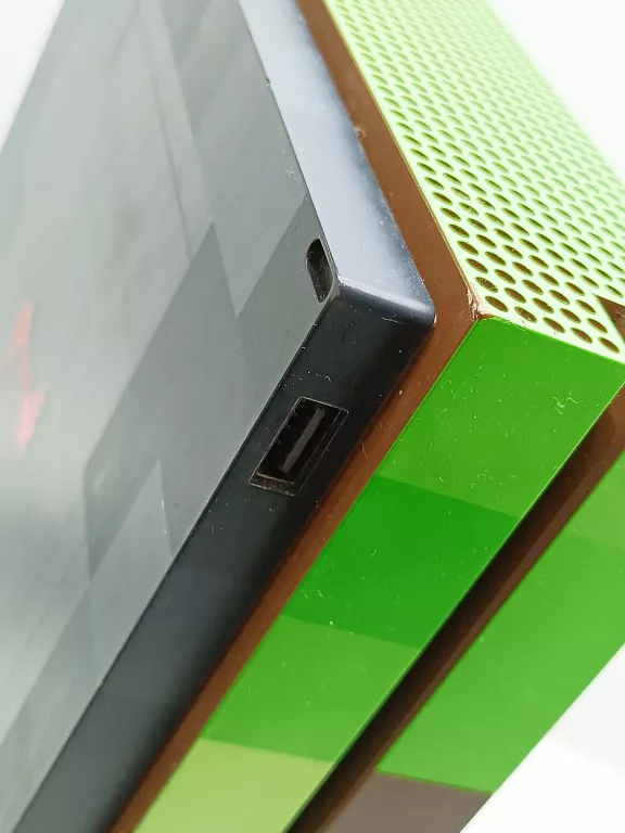 KONSOLA XBOX ONE S MINECRAFT EDTITION