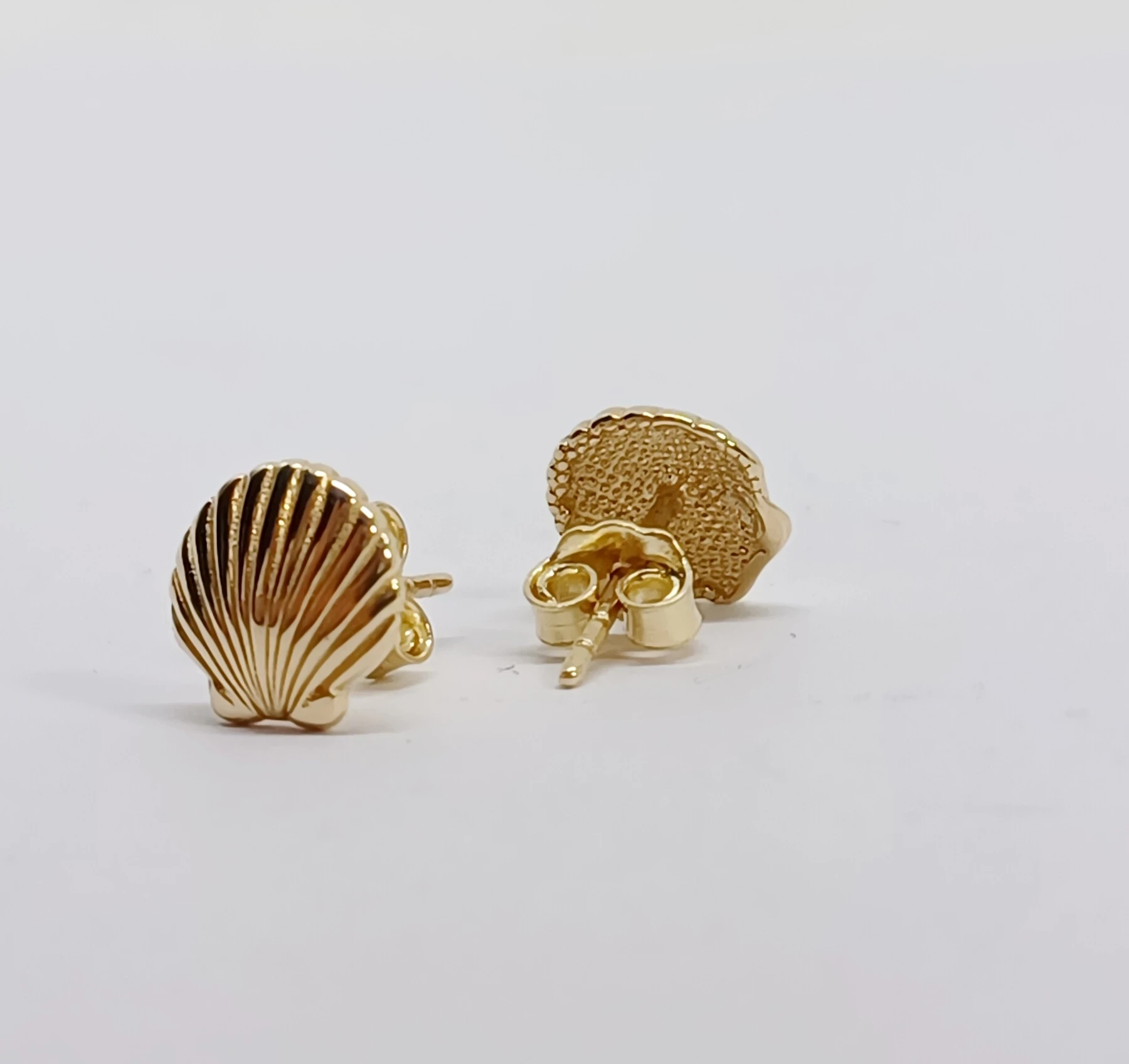 zlote-kolczyki-muszelki-14k-585-w131g-rodzaj-wyrob-jubilerski