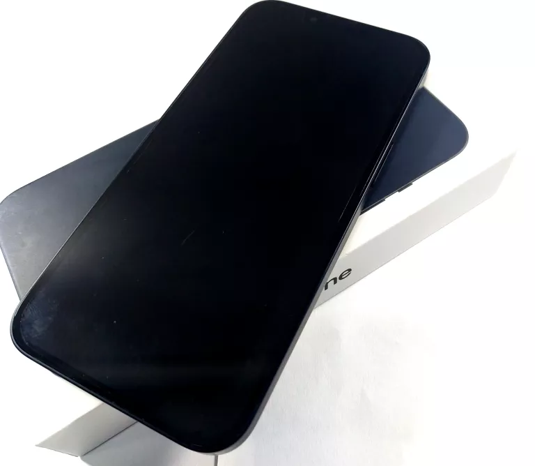 SMARTFON APPLE IPHONE 13 4 GB / 128 GB 5G CZARNY