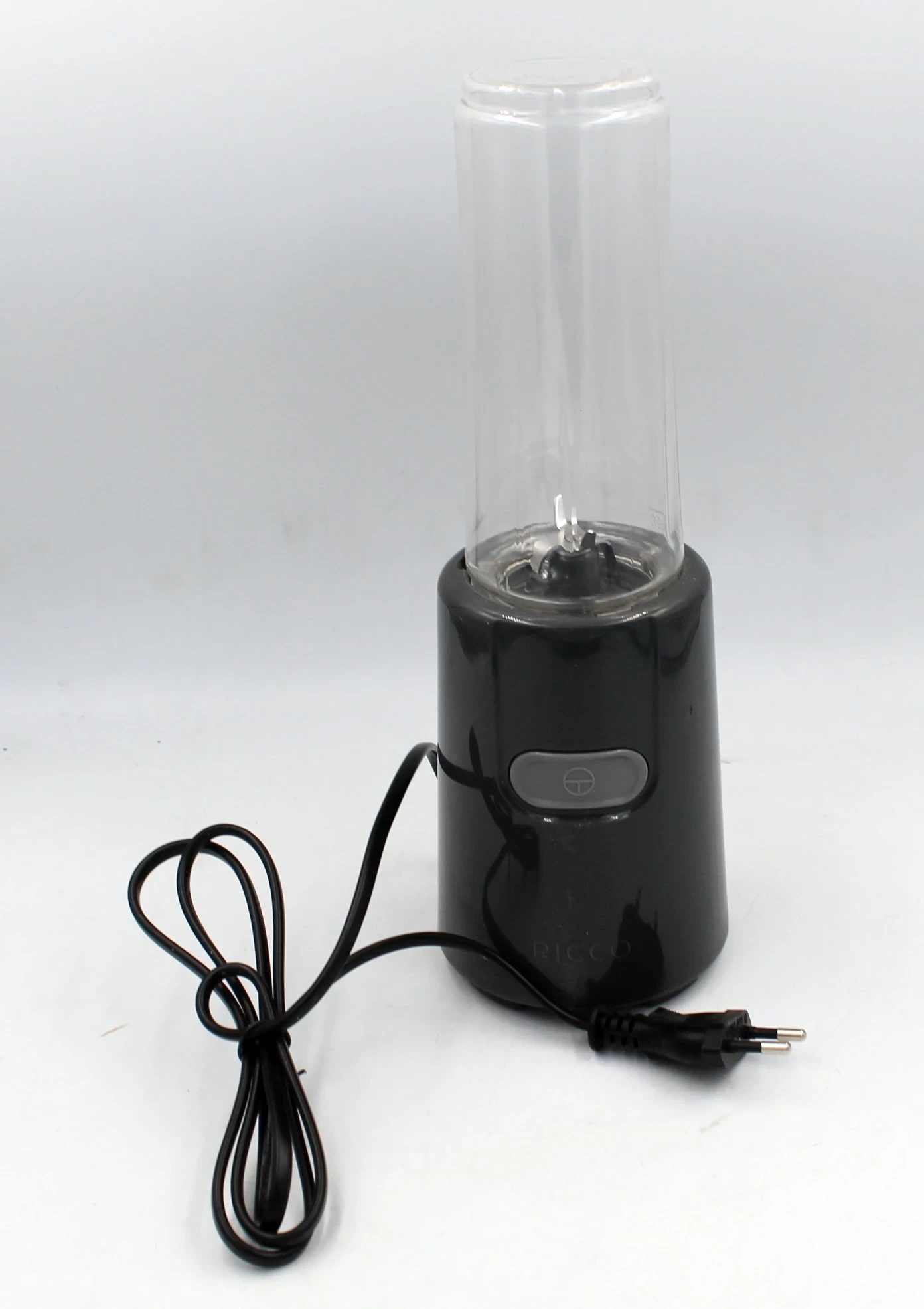 blender-stolowy-ricco-stan-uzywany