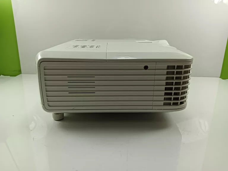 PROJEKTOR MITSUBISHI EX321U