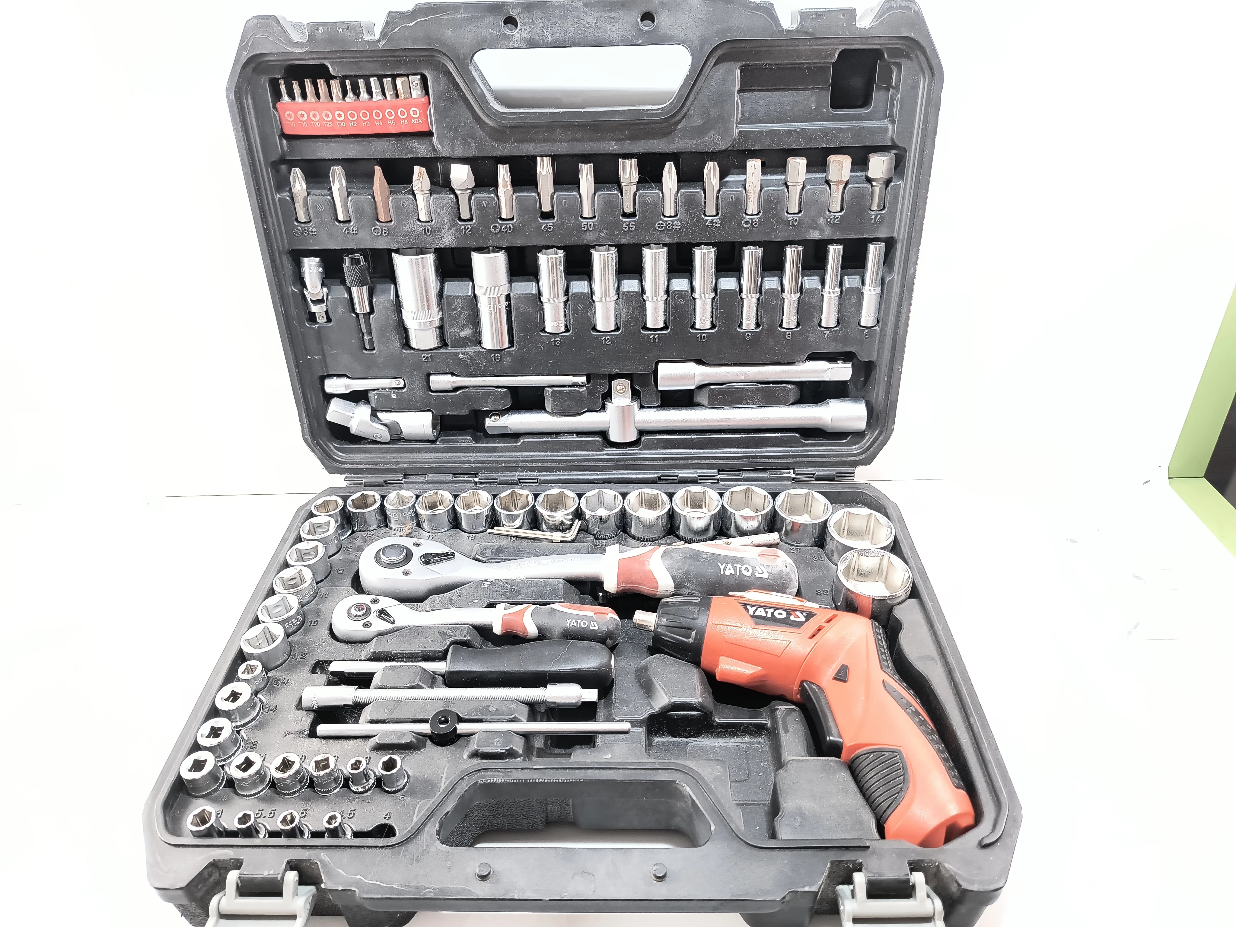 zestaw-narzedzi-yato-yt-12685-100-el-pasieka-36-a-poznan-ska-x