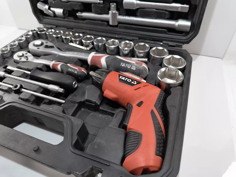 zestaw-narzedzi-yato-yt-12685-100-el-liczba-elementow-w-zestawie-100