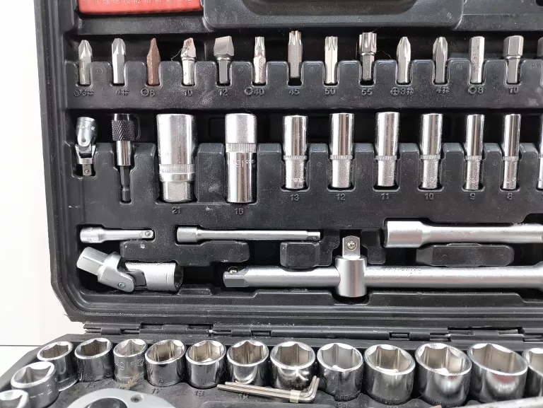 zestaw-narzedzi-yato-yt-12685-100-el-stan-uzywany