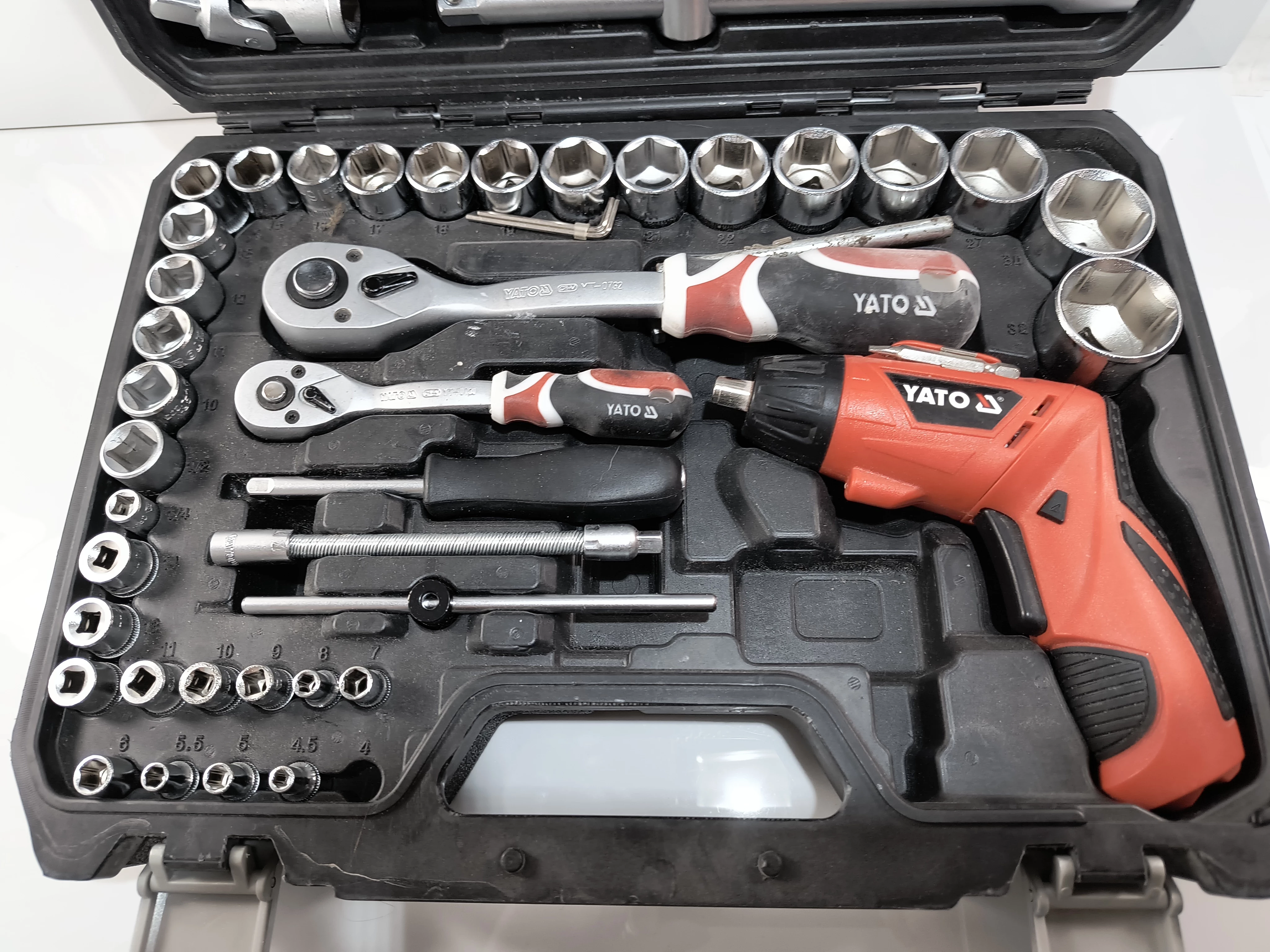 zestaw-narzedzi-yato-yt-12685-100-el-ean-gtin-5906083029318