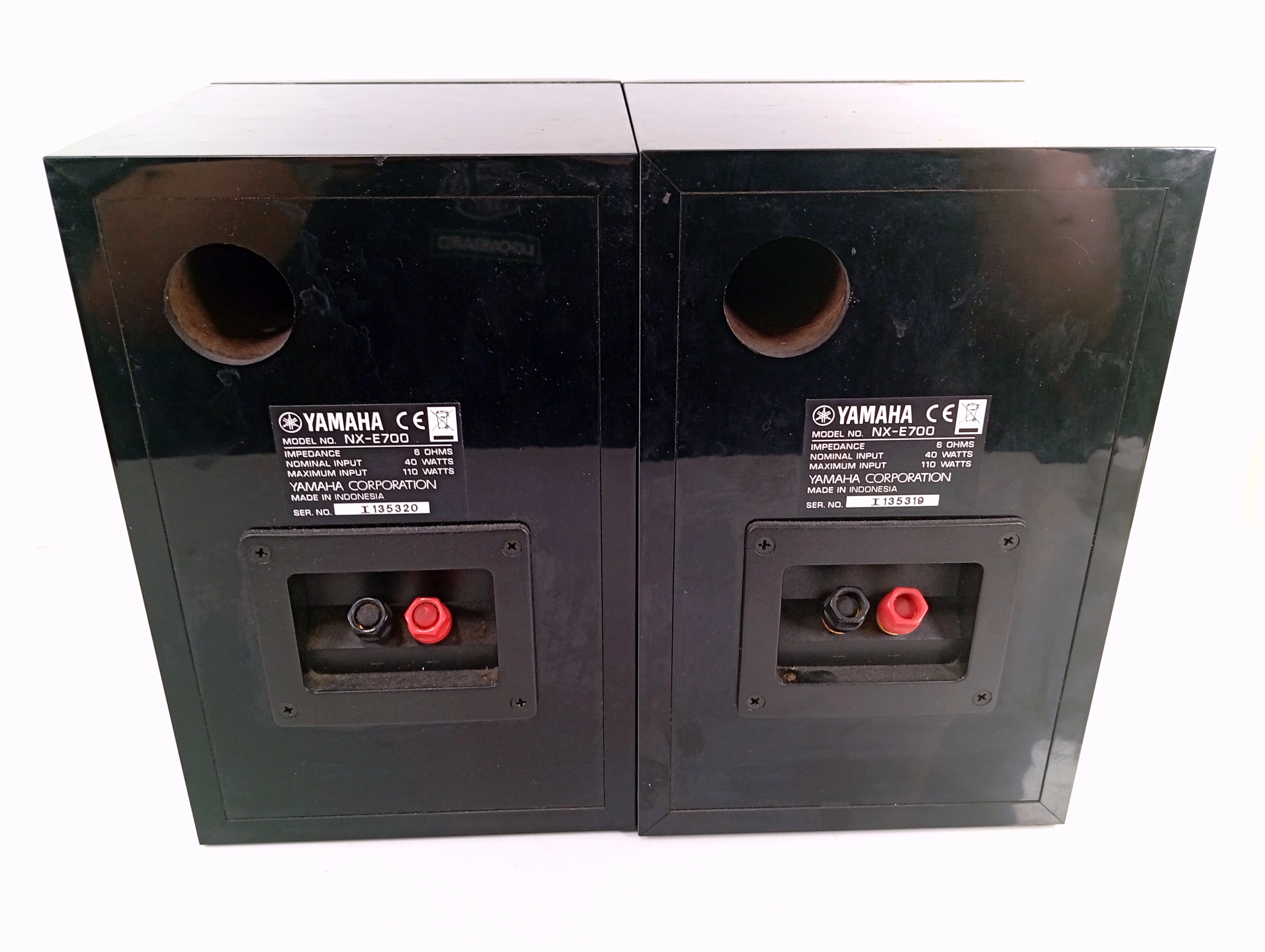 kolumny-yamaha-pianocraft-nx-e700-stereo-czarne-stan-bdb-kolor-bialy