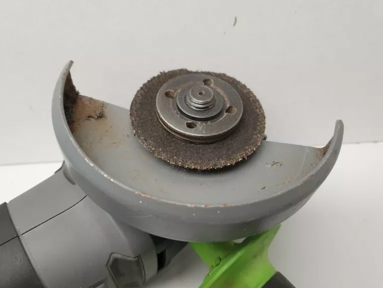 SZLIFIERKA KĄTOWA AKU LUX TOOLS 20V + 2X AKU 2.0AH