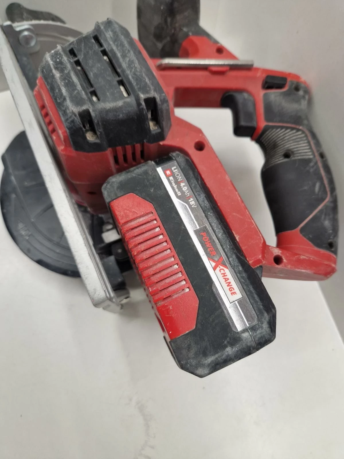 pilarka-tarczowa-einhell-te-cs-18165-1-lii-z-akumulatorem-i-ladowarka-product-id-73c91f10-bd25-4074-ac1e-909631b04b2f