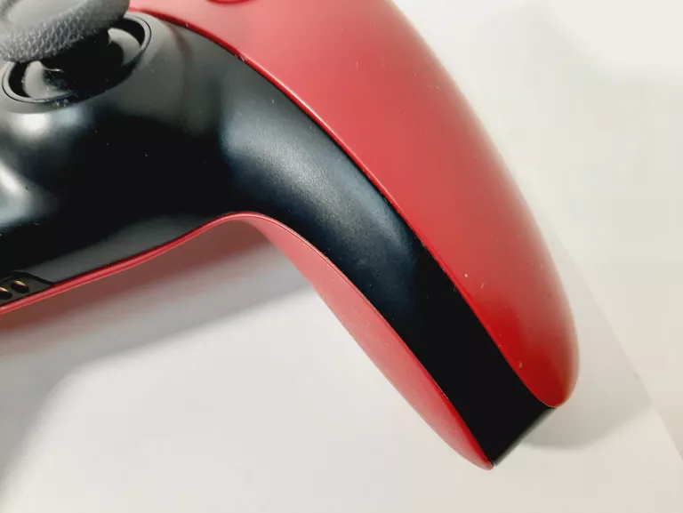 PAD BEZPRZEWODOWY SONY PS5 DUALSENSE COSMIC RED