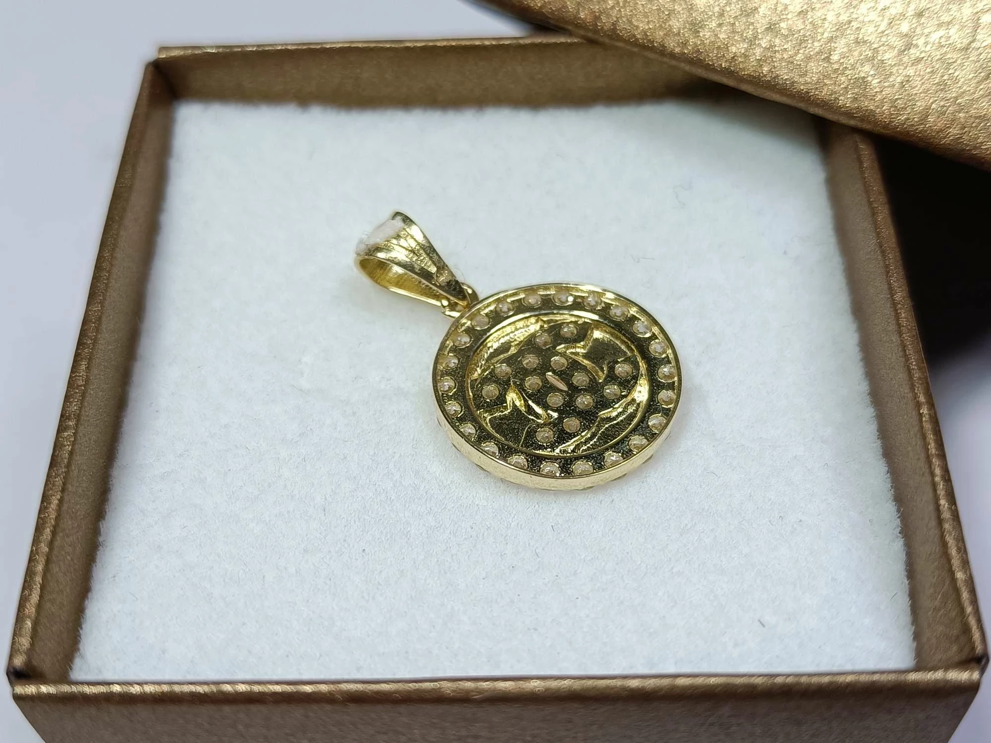 piekna-okragla-zawieszka-cyrkonie-p585-178g-15-cm-kamien-17088-128