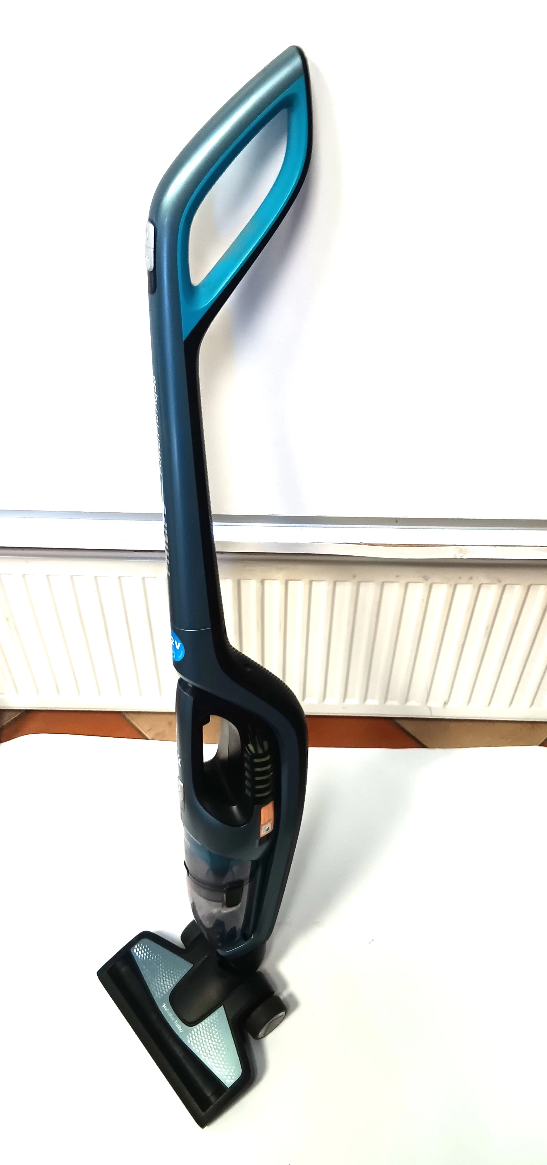 odkurzacz-philips-fc6409-z-zasilaczem-kolor-dominujacy-nie-dotyczy