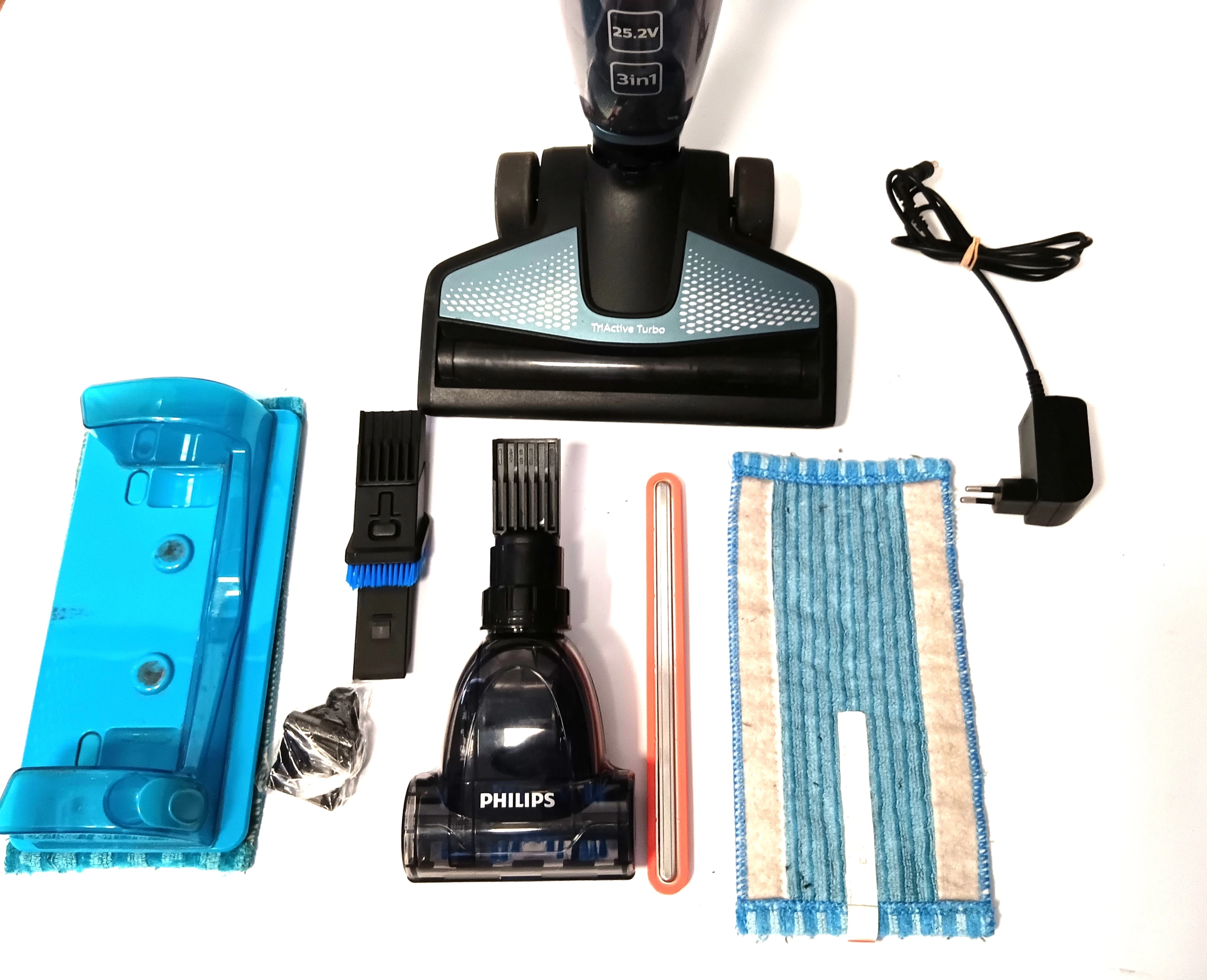 odkurzacz-philips-fc6409-z-zasilaczem-ean-gtin-3333330008437