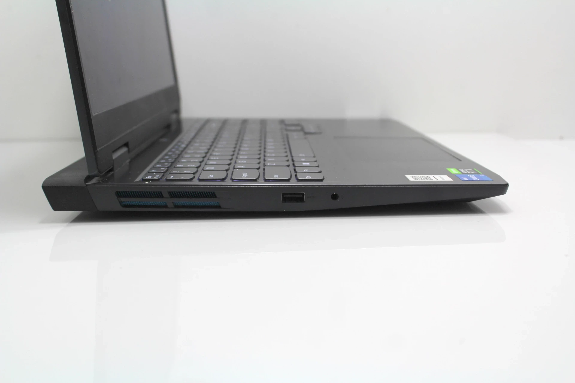 laptop-lenovo-ideapad-gaming-3-i5-12gen-16512gb-rtx-3060-liczba-rdzeni-procesora-8