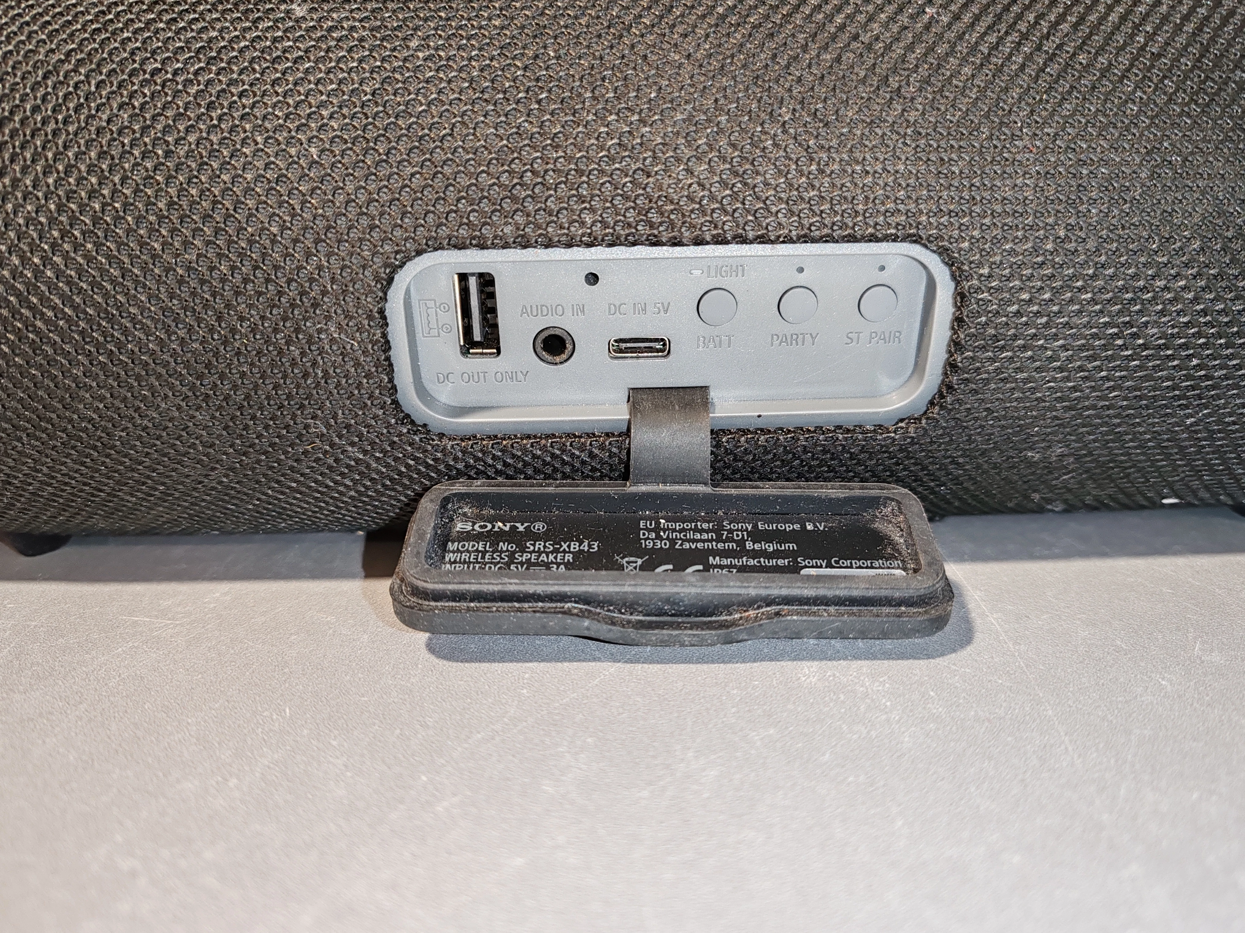 glosnik-sony-srs-xb43-marka-sony