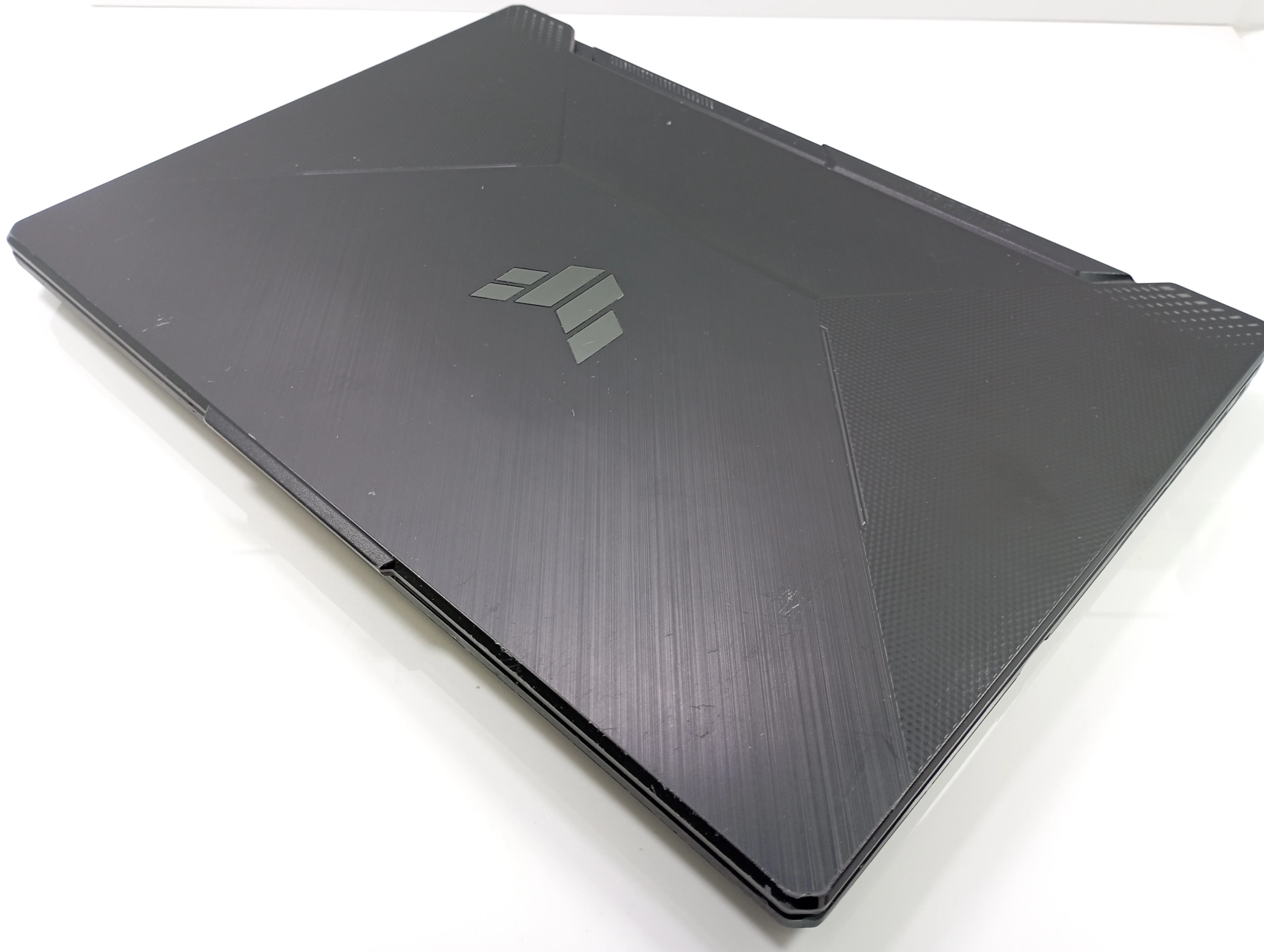 laptop-asus-tuf-gaming-f15-fx506h-i5-11400h-16gb-512ssd-rtx3050-seria-procesora-intel-core-i5