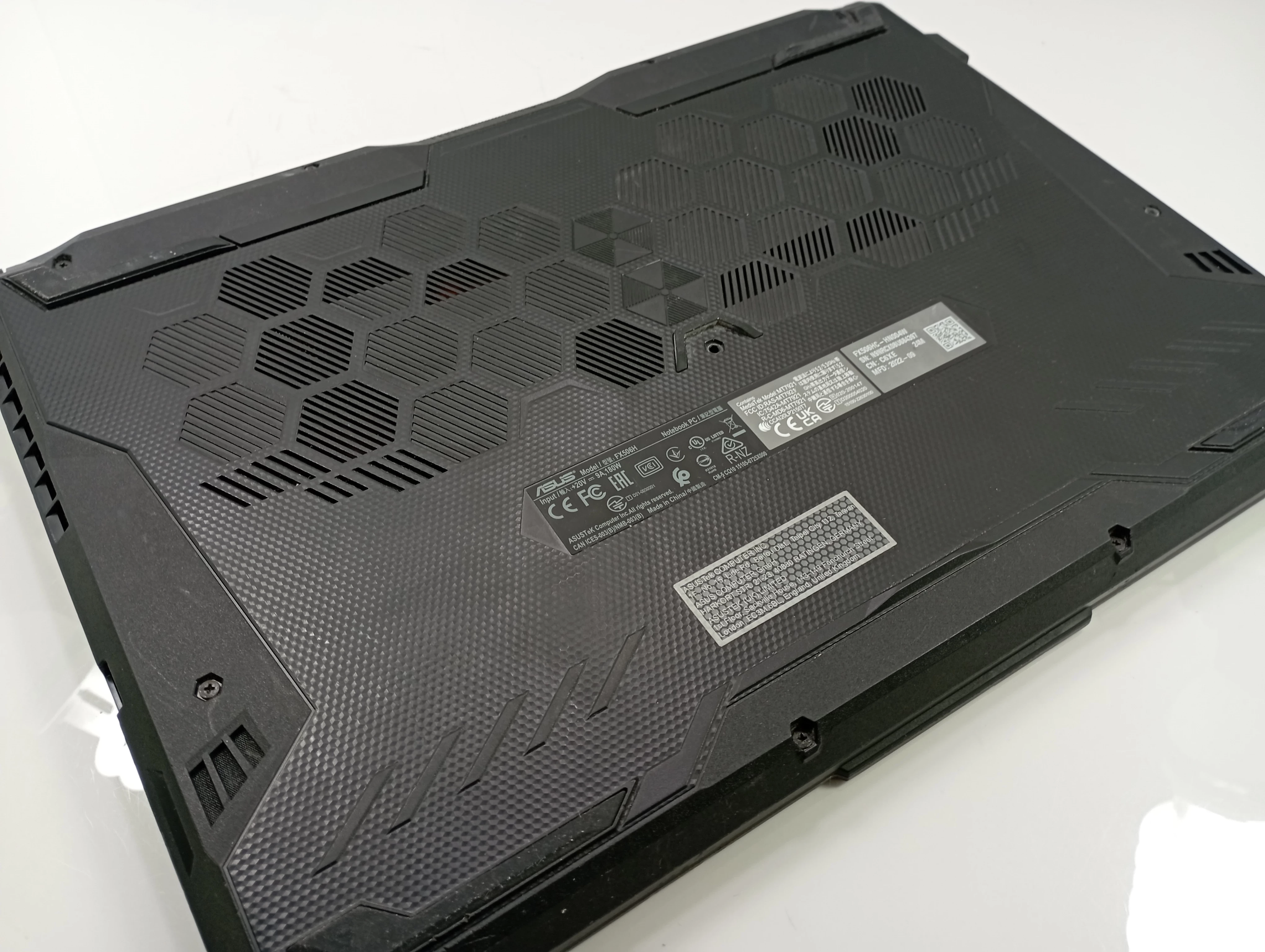 laptop-asus-tuf-gaming-f15-fx506h-i5-11400h-16gb-512ssd-rtx3050-liczba-rdzeni-procesora-4