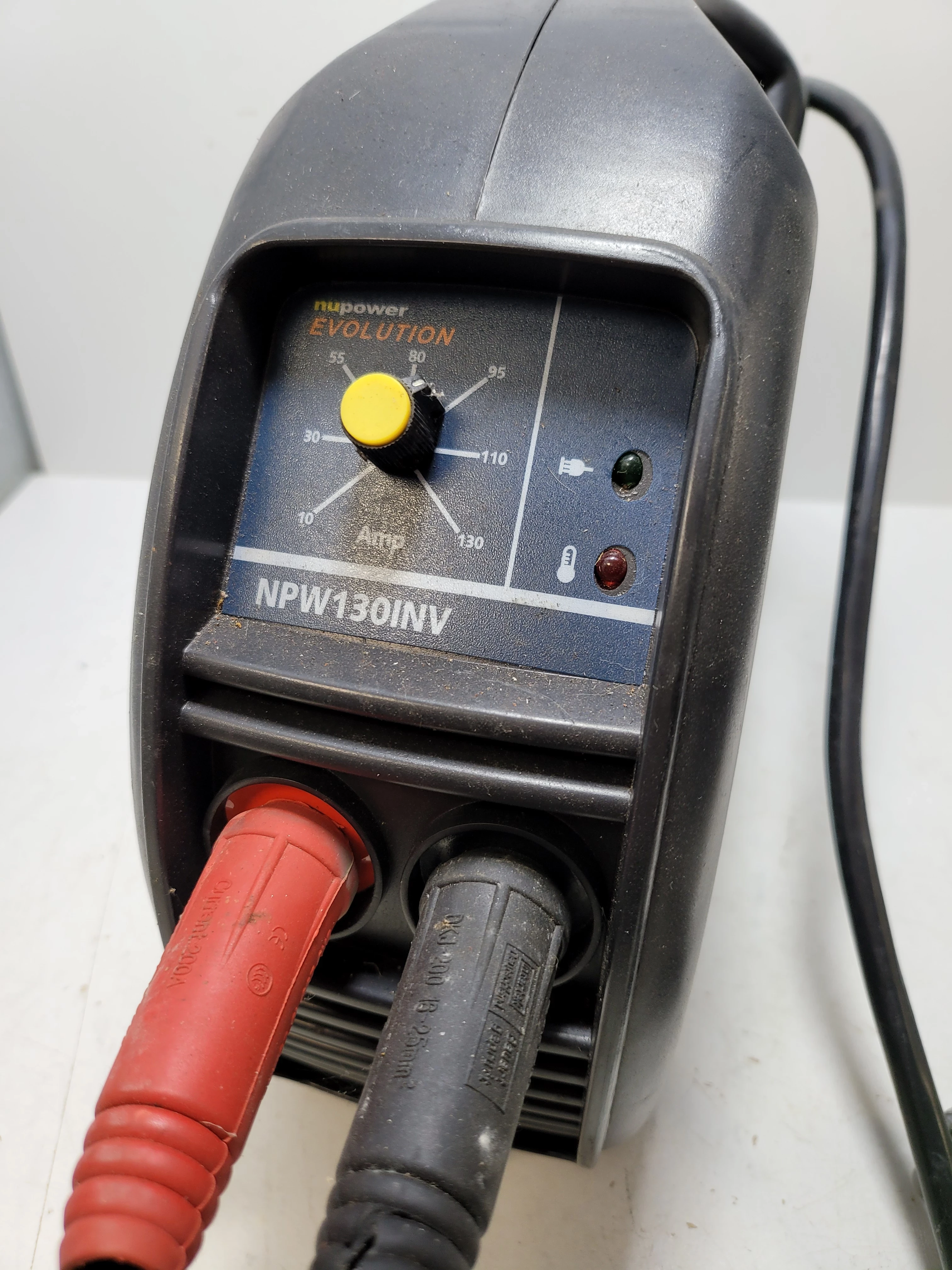 spawarka-invertorowa-nupower-npw-130-inv-130-ampe-kod-producenta-nup-100