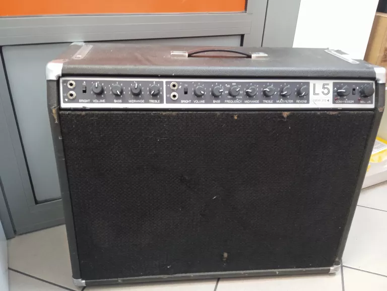 WZMACNIACZ GITAROWY LAB SERIES L5 CZARNY