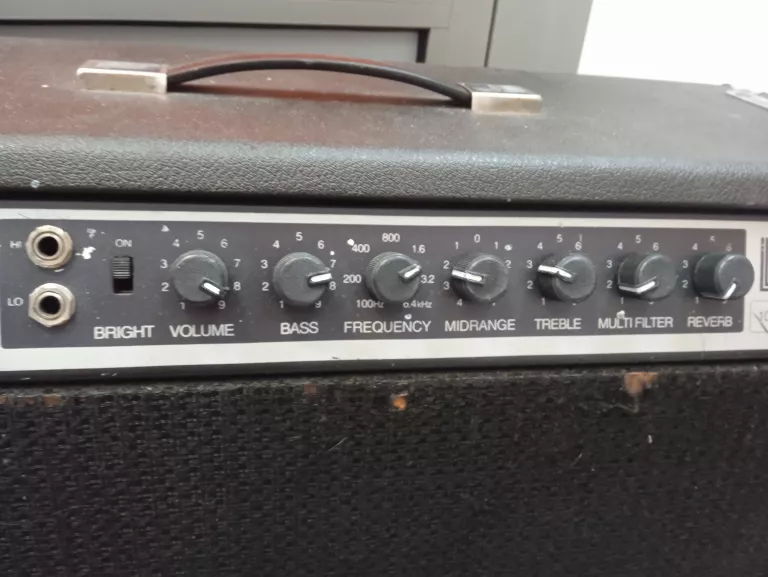 WZMACNIACZ GITAROWY LAB SERIES L5 CZARNY