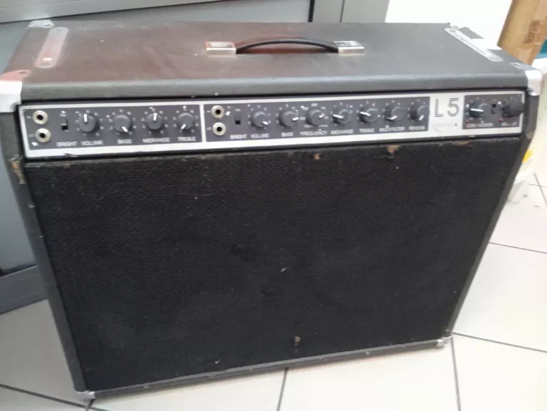WZMACNIACZ GITAROWY LAB SERIES L5 CZARNY