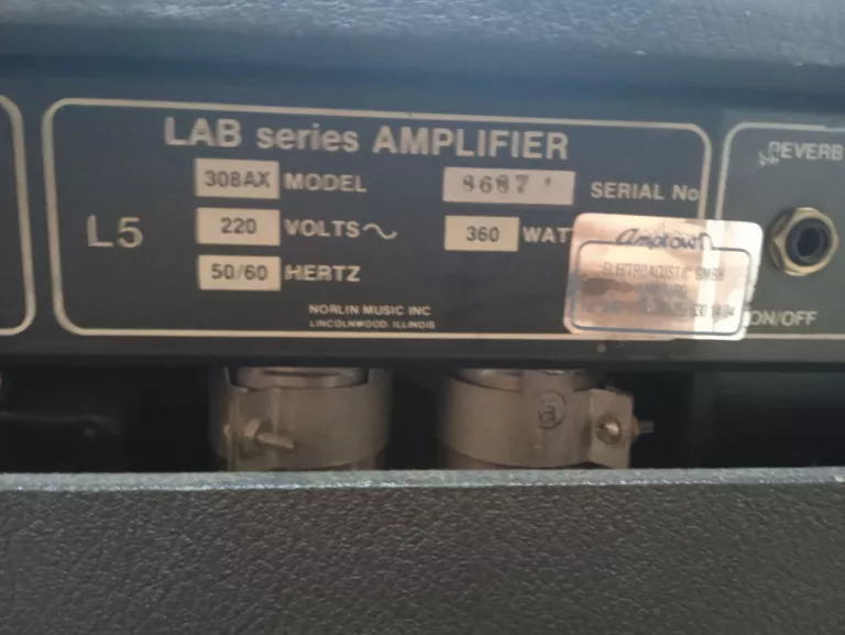 WZMACNIACZ GITAROWY LAB SERIES L5 CZARNY