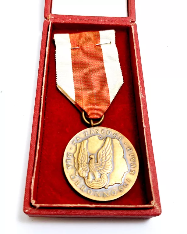 MEDAL BRĄZOWY ZA ZASŁUGI DLA OBRONNOŚCI KRAJU