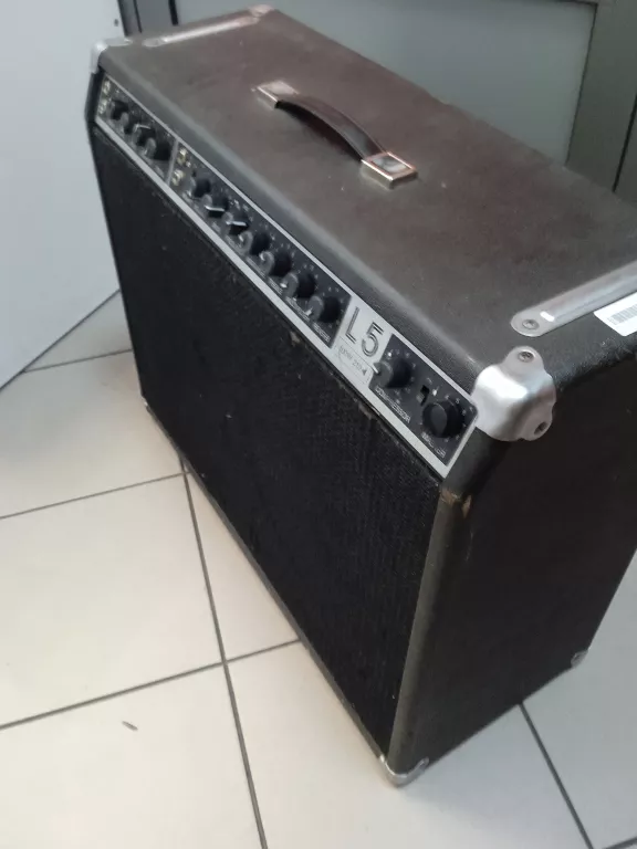 WZMACNIACZ GITAROWY LAB SERIES L5 CZARNY