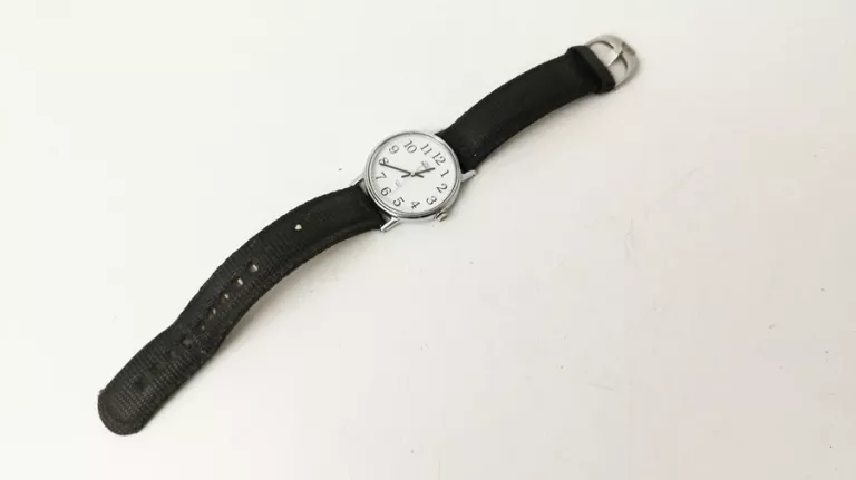 ZEGAREK TIMEX INDIGLO PODŚWIETLANY