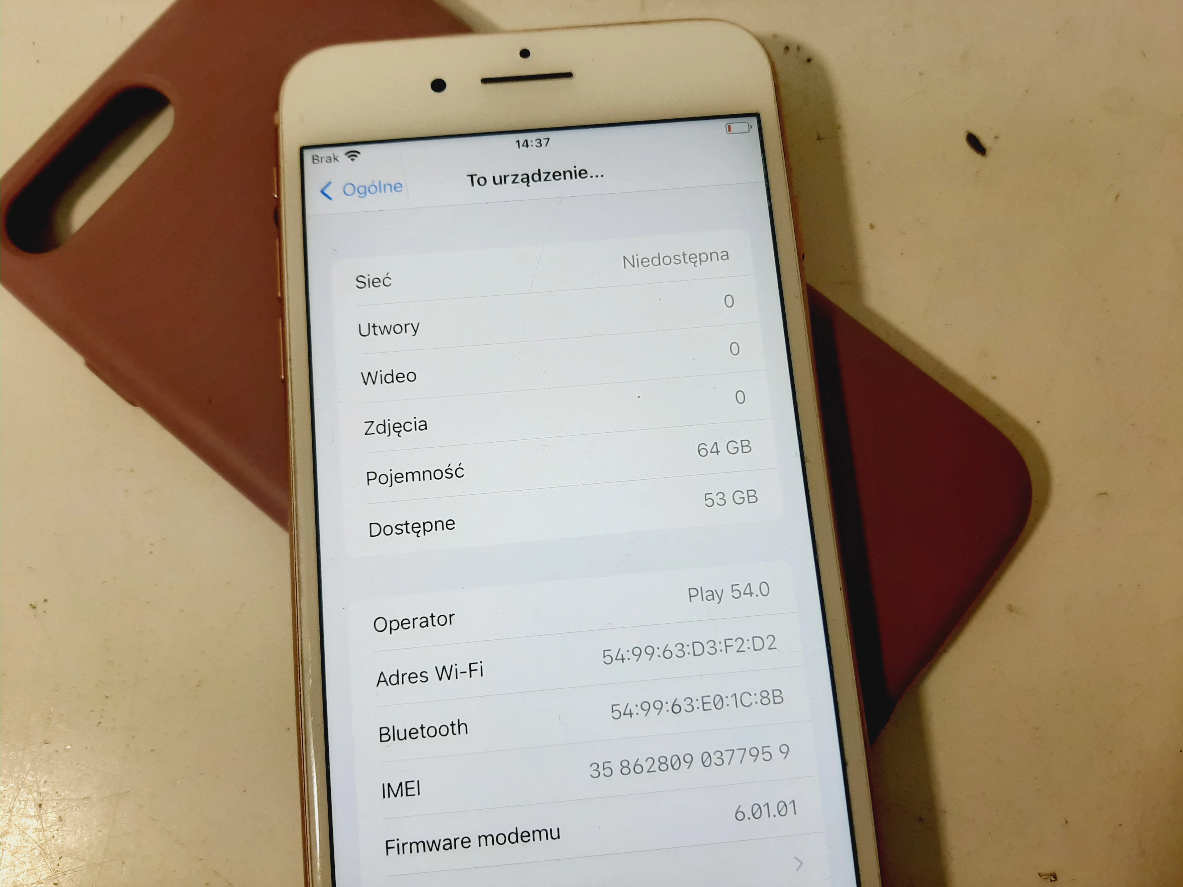 telefon-iphone-8-plus-64-gb-kondycja-80-pamiec-ram-3-gb