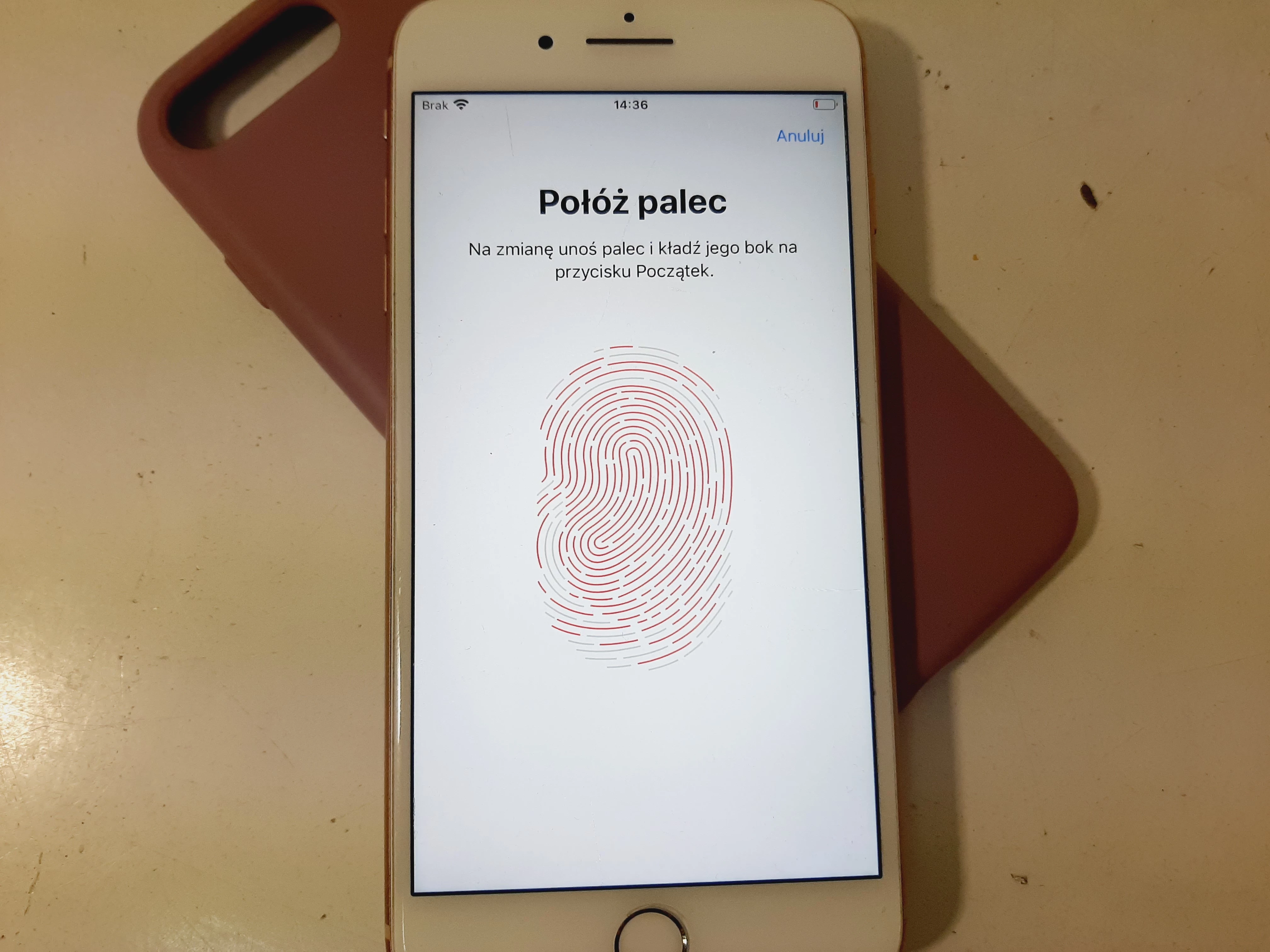 telefon-iphone-8-plus-64-gb-kondycja-80-wbudowana-pamiec-64-gb