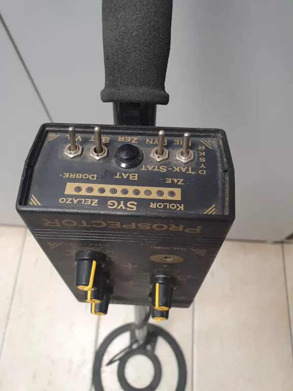 wykrywacz-metali-armand-prospector-brak-zasilacza-ean-gtin-9788324159406