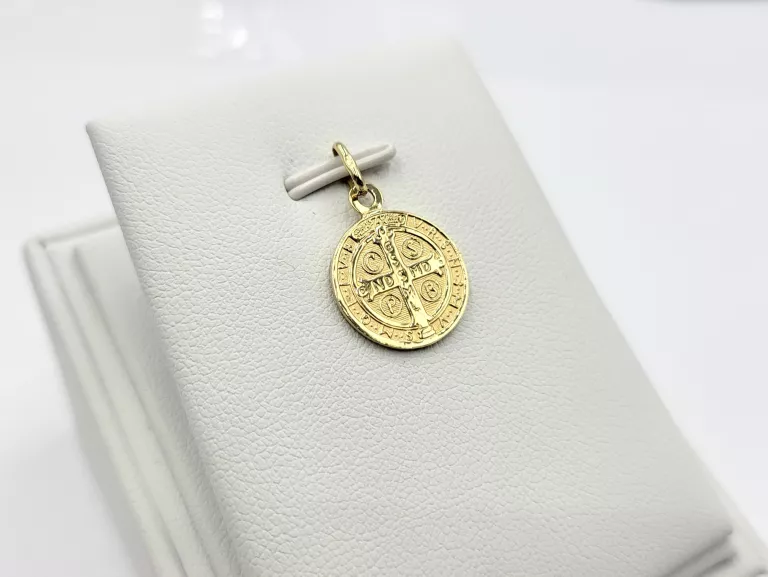 ZŁOTY MEDALIK ŚW. BENEDYKT 585 1,99G