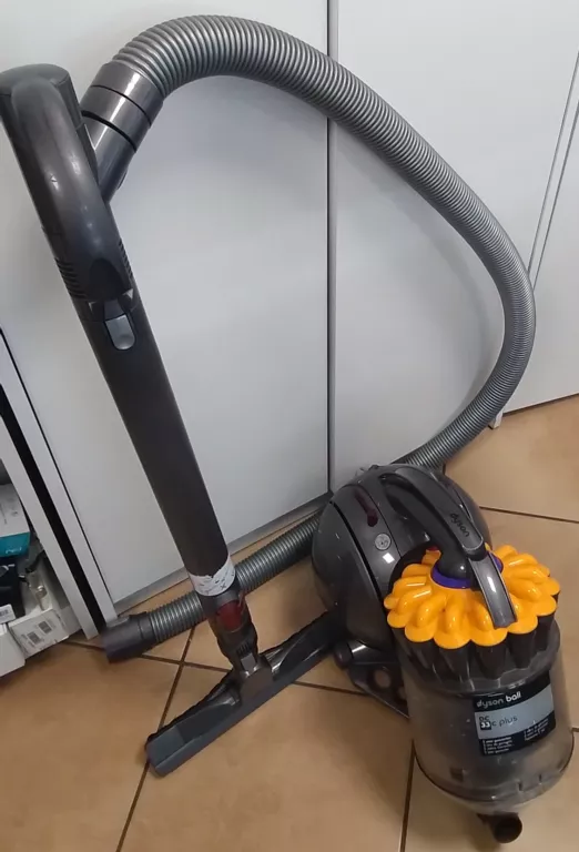 ODKURZACZ BEZWORKOWY DYSON BALL DC33C PLUS/OPIS