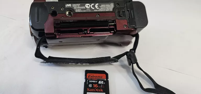 KAMERA CYFROWA JCV GZ-HM445RE