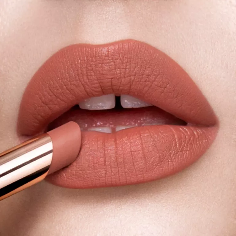 CHARLOTTE TILBURY LIMITLESS LUCKY LIPS - SPICE BLOOM POMADKA 1,5 G
