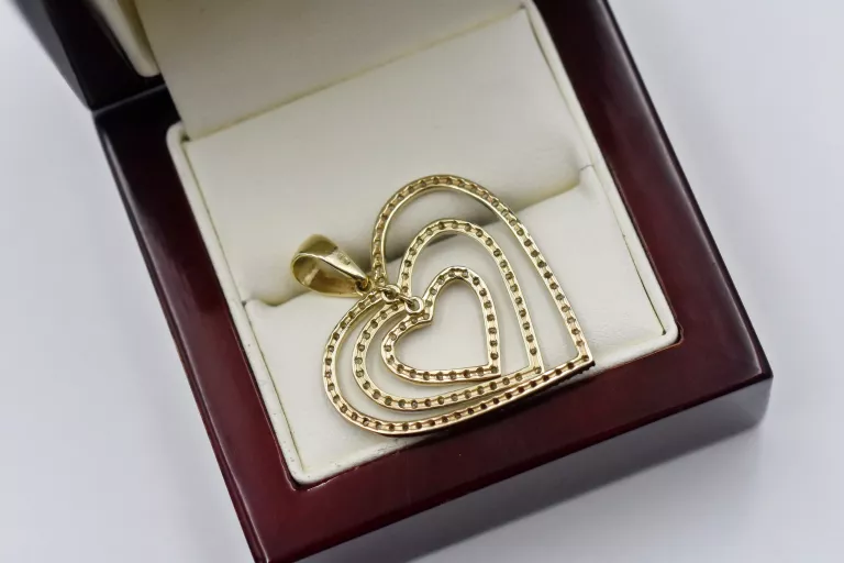 PRZEPIĘKNA ZŁOTA ZAWIESZKA SERCA Z CYRKONIAMI PR: 333 4.07G 3.5CM 8K