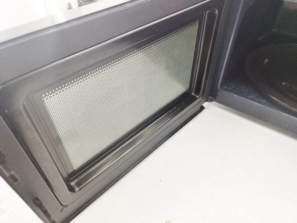 kuchenka-mikrofalowa-samsung-gs89f-s-uszkodzona-pojemnosc-23000