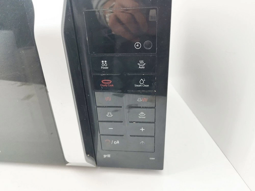 kuchenka-mikrofalowa-samsung-gs89f-s-uszkodzona-ean-gtin-8806071381503