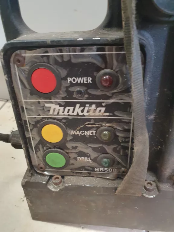 WIERTARKA MAGNETYCZNA MAKITA HB500 Z WALIZKĄ
