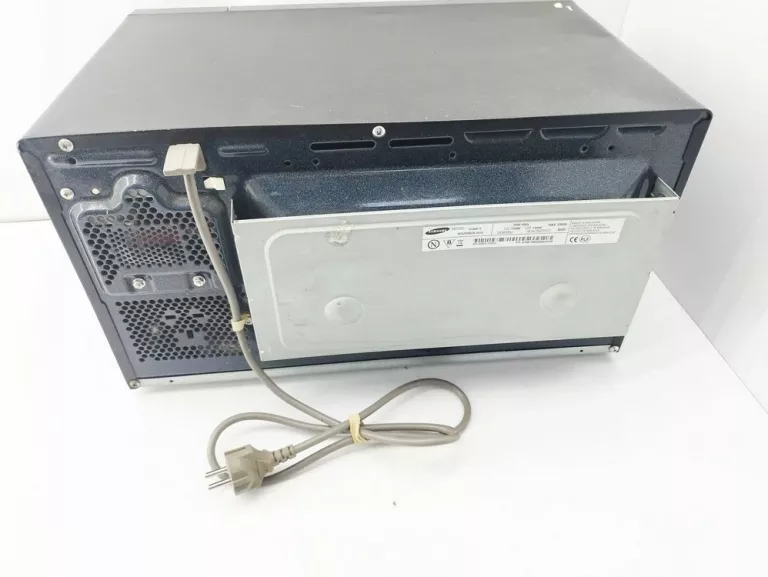 KUCHENKA MIKROFALOWA SAMSUNG GS89F-S USZKODZONA
