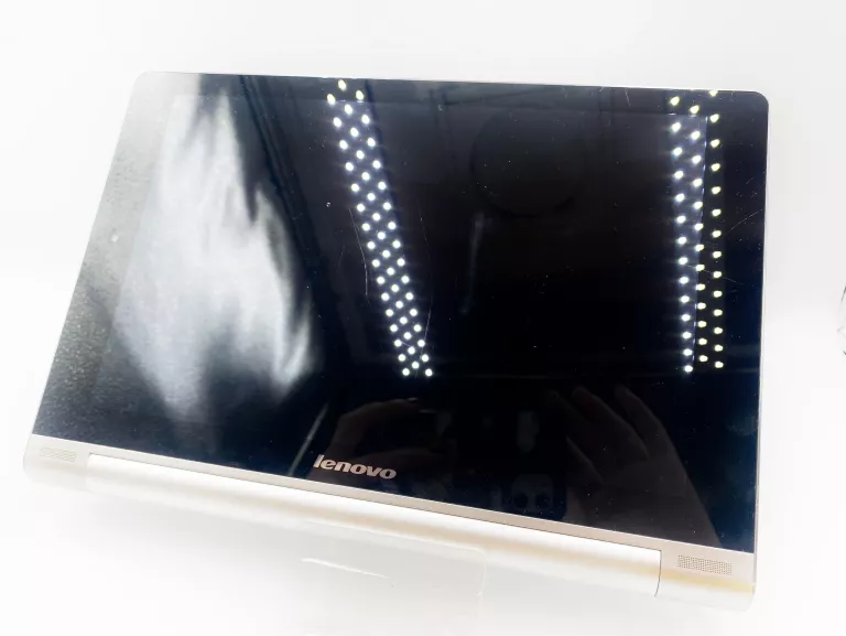 TABLET LENOVO YOGA TAB B8000 10,1" 2 GB / 16 GB OPIS!